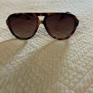 Jessica Simpson Tortoiseshell Brown Aviator Sunglasses